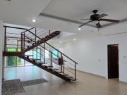 Excelente de 4 hab + Paneles Solares y Alberca en...