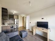 Excelente Departamento amoblado en moderno edificio del...