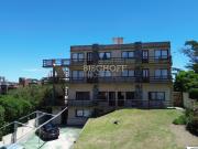 EXCELENTE DEPARTAMENTO DE 2 AMBIENTES, CON VISTA AL MAR