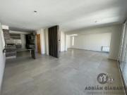 Excelente departamento de categoría a metros de Bv Oroño...