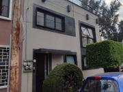 Excelente departamento en venta con ubicación privilegiada