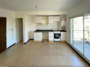 Excelente departamento en venta en calle Biarritz, Col....