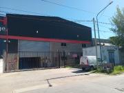 Excelente Depósito con amplias oficinas Apto Puente...