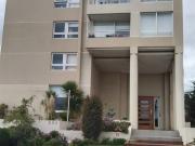 Excelente Depto De 2 Dorm. En Calle Central, Con Con