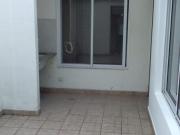 EXCELENTE DEPTO. EN PLANTA ALTA DE DOS AMB. CON PATIO Y...
