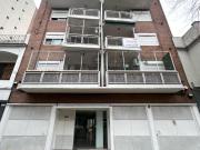 EXCELENTE DPTO. EN DUPLEX CON COCHERA CUBIERTA A MTS DE...