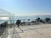 EXCELENTE DÚPLEX CON VISTA PANORÁMICA A LA BAHÍA