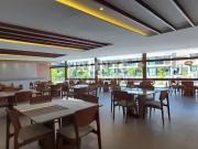 Excelente flat mobiliado | muro alto | pertinho do mar