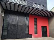 Excelente Galpon/deposito con oficinas y ascensor Banfield