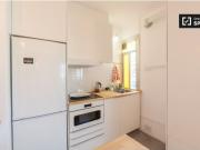 Excelente habitación en alquiler en apartamento de 4...
