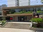 Excelente imóvel com 02 pavimentos, estrutura de...