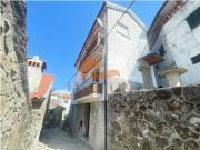 Moradia com 4 quartos, pronta a habitar em Avô, Oliveira...