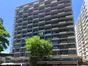 Excelente Local a estrenar en alquiler, Avda Maipu,...
