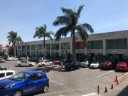 Excelente Local Comercial en Avenida Principal Excelente Local Comercial en Avenida Principal