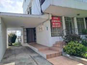 Excelente local comercial u oficina en renta Centro...