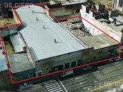 Excelente Local con frente de 52 metros sobre Plaza...