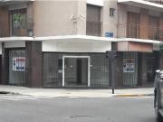 EXCELENTE LOCAL EN ESQUINA DE 130 M2