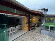 Excelente localização área nobre da praia ! Cobertura...