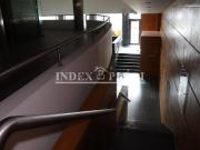 Excelente loja bem localizada. Grandes Montras