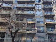 Hermoso Monoambiente. 1º piso al frente con balcón....