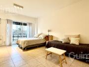 Excelente Monoambiente en Juncal entre Esmeralda y...