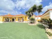Excelente Moradia com um terreno com 1400m2