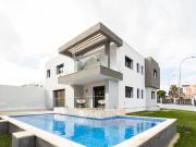 Excelente Moradia Unifamiliar Contemporânea T5 a estrear...