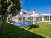 Excelente moradia V4 renovada na Quinta Grande 192m²...