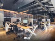 Excelente oficina comercial de 268 metros con 2 cocheras...