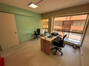 EXCELENTE OFICINA UBICADA EN UN EXCELENTE LUGAR
