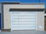 Excelente opção em casa com quintal no Setor Santa Rita...