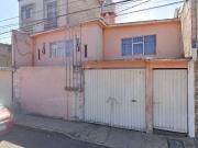 EXCELENTE OPORTUNIDAD, CASA EN LA MAGDALENA TOLUCA