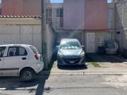 EXCELENTE OPORTUNIDAD CASA EN VENTA BIEN UBICADA A 40...