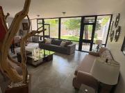 Excelente Oportunidad. Casa en VENTA en Jardines del Bosque