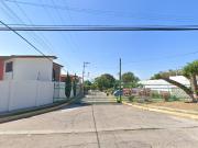 EXCELENTE OPORTUNIDAD! CASA EN VENTA, Tres de Mayo,...