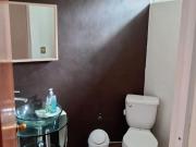EXCELENTE OPORTUNIDAD CASA REMODELADA EN COLINAS DE PLATA