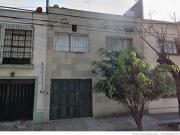 excelente oportunidad de Casa de 358 m2 con 4 recámaras...