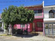 Excelente oportunidad de casa muy bien ubicada a unos...