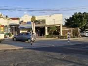 EXCELENTE OPORTUNIDAD DE INVERSIÓN, VENDO 5 LOCALES EN...