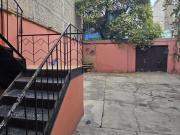EXCELENTE OPORTUNIDAD DE VENTA DE CASA COMO TERRENO...