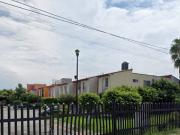 EXCELENTE OPORTUNIDAD, GRAN CASA EN PRIVADA FRAY LUIS DE...