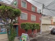 ¡ EXCELENTE OPORTUNIDAD! HERMOSA CASA EN UNA DE LAS...