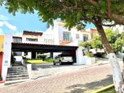 Excelente oportunidad!Hermosa Residencia seminueva...