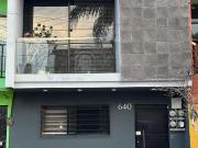 Excelente oportunidad para casa o negocio