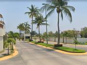 Excelente Oportunidad ! Venta Hermosa Y Amplia Casa...