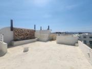 EXCELENTE PENTHOUSE CON BONITO ROOF GARDEN A PASOS DE...