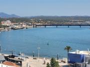 Excelente penthouse totalmente renovada com uma vista...