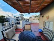 Excelente PH en Villa Urquiza reciclado a nuevo!