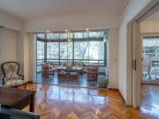 Excelente Piso 5 Amb. 2 Coch. Fijas/ Terraza/ Balcón