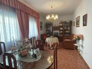 Excelente piso céntrico en Cabra